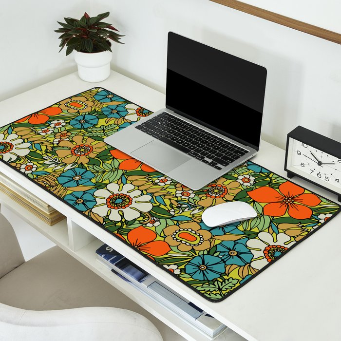 70s Plate Desk Mat Gallery Image 2