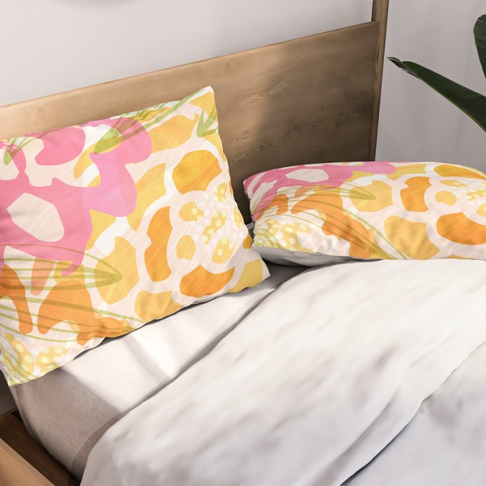 Bouquet of Love Floral Pattern Pillow Sham Gallery Image 2