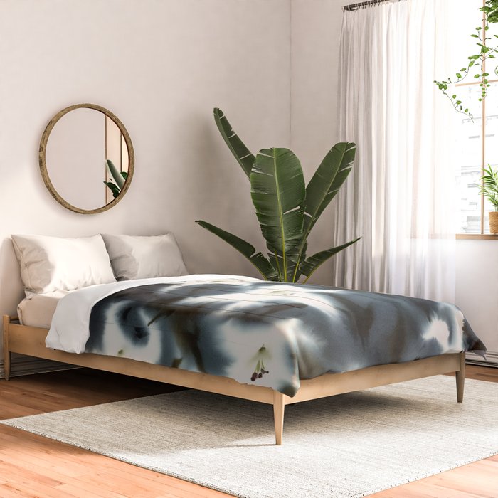Midnight Lilies Comforter Gallery Image 2
