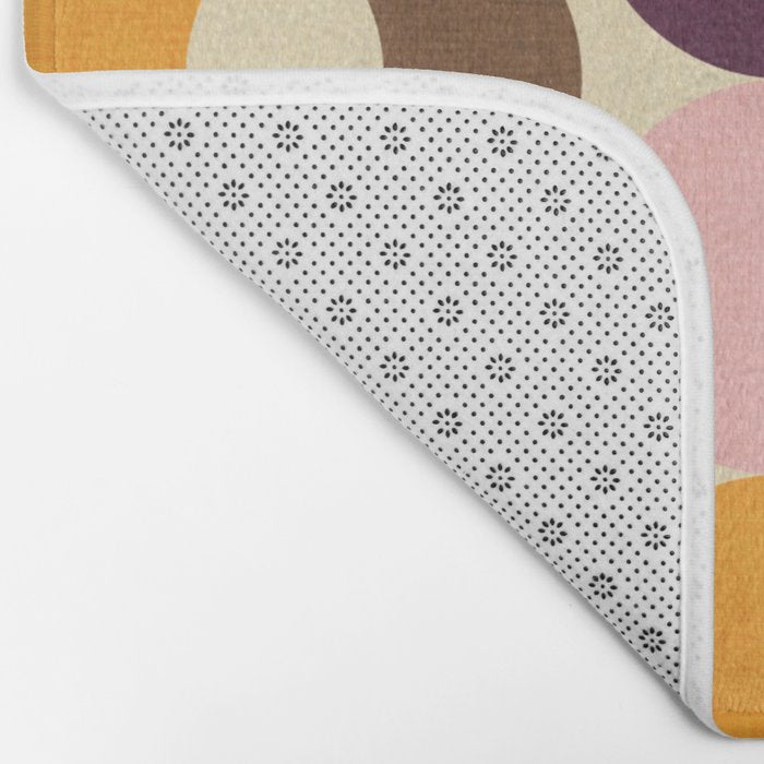 Mid Century Modern Circles Bath Mat Gallery Image 2