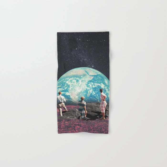 Don't Worry, the Kids will be Alright Bath Towel Gallery Image 1