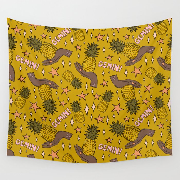 Gemini Pineapple Print Wall Tapestry Gallery Image 4