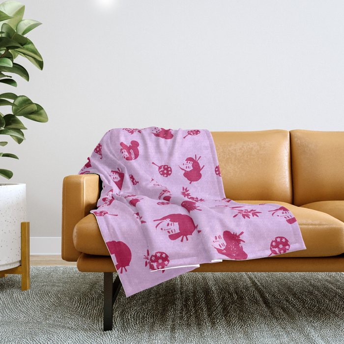Red and pink Japanese pattern Throw Blanket Gallery Image 1