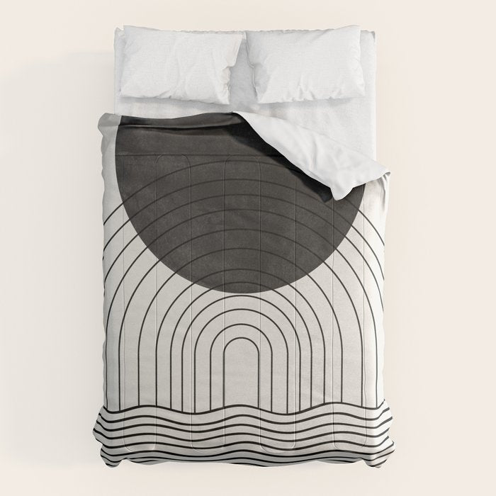 Black Sun by the ocean Comforter Gallery Image 1