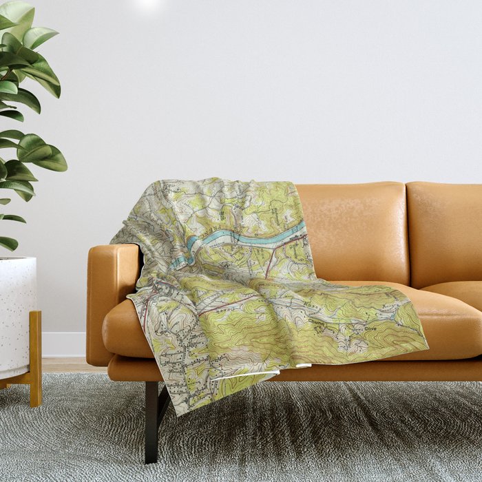 Vintage Map of Asheville North Carolina (1943) Throw Blanket Gallery Image 1