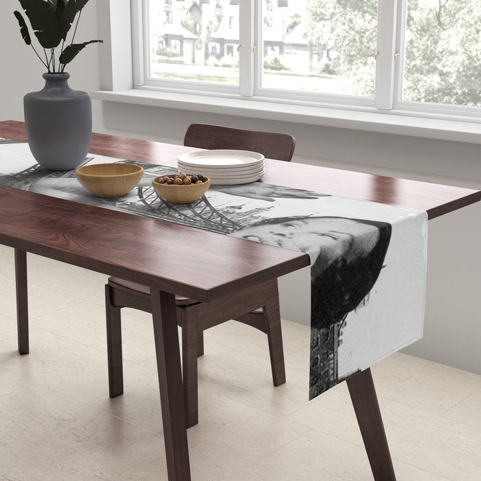 Oh no! London ca. 1950 Table Runner Gallery Image 2