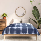 Shibori itajime indigo square pattern Comforter Gallery Image 3
