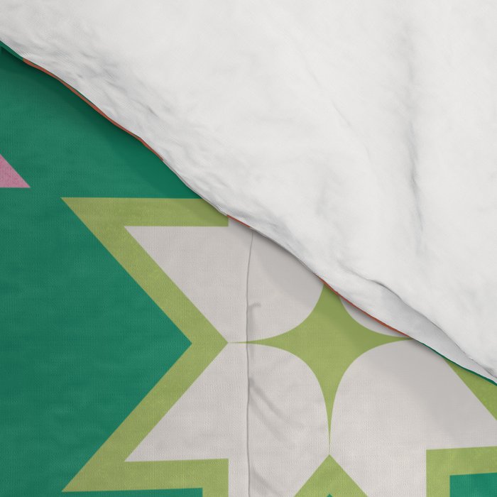 Festive Geometric Star Pattern on Green Comforter Gallery Image 4