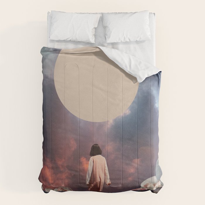 Pearlescent Wanderer Comforter Gallery Image 1