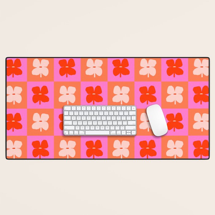 Retro Tropical Checkered Floral Pattern Desk Mat Gallery Image 1