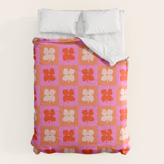 Retro Tropical Checkered Floral Pattern Comforter Gallery Image 6