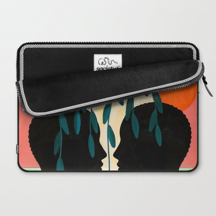 Unbottle Laptop Sleeve Gallery Image 2