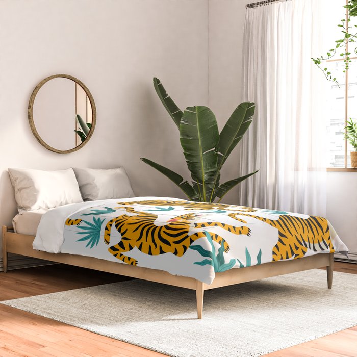 Tigers and tropical leaves. Comforter Gallery Image 2