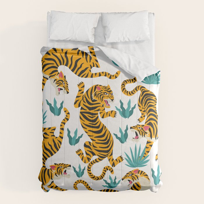 Tigers and tropical leaves. Comforter Gallery Image 6