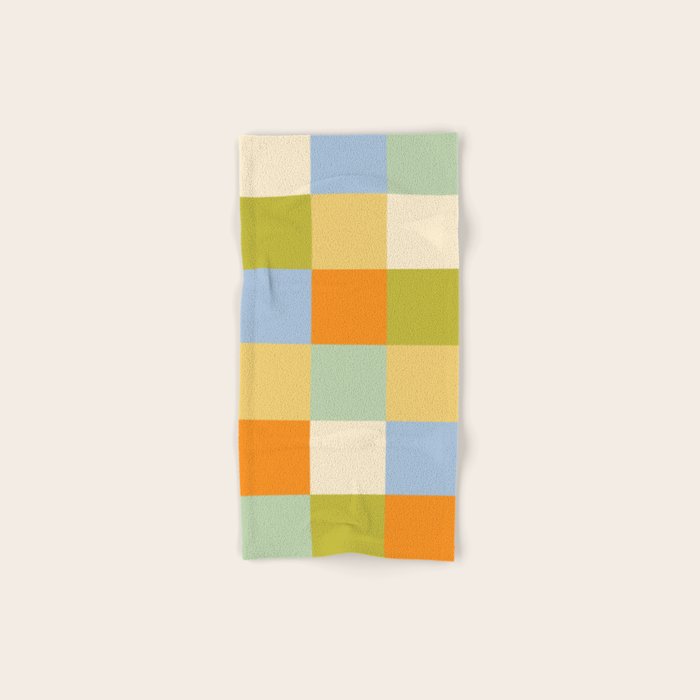 Bold Retro Checks Pattern - Large XXXVI Bath Towel Gallery Image 1