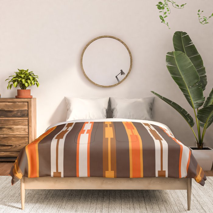 Retro Geo Chain Vertical Stripes Geometric Color Block Pattern in 70s Brown and Orange Comforter Gallery Image 3