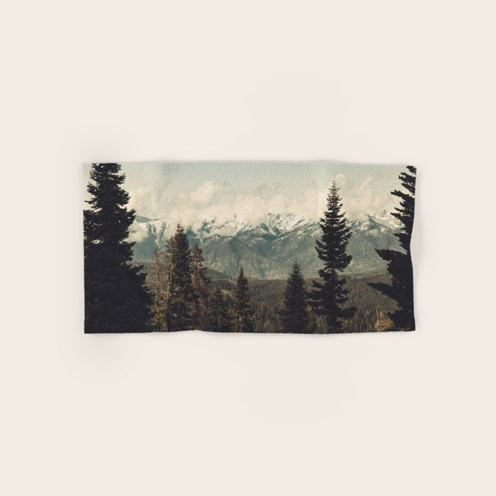 Snow capped Sierras Bath Towel Gallery Image 1
