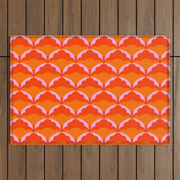 Orange Scalloped Floral Pattern Outdoor Rug Gallery Image 1