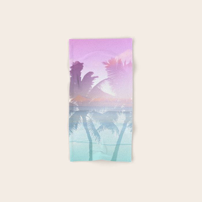 Tropicana seas Bath Towel Gallery Image 1