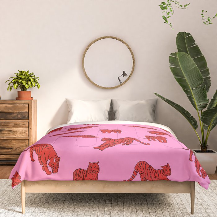 Exotic Pink + Red Wildcats Comforter Gallery Image 3
