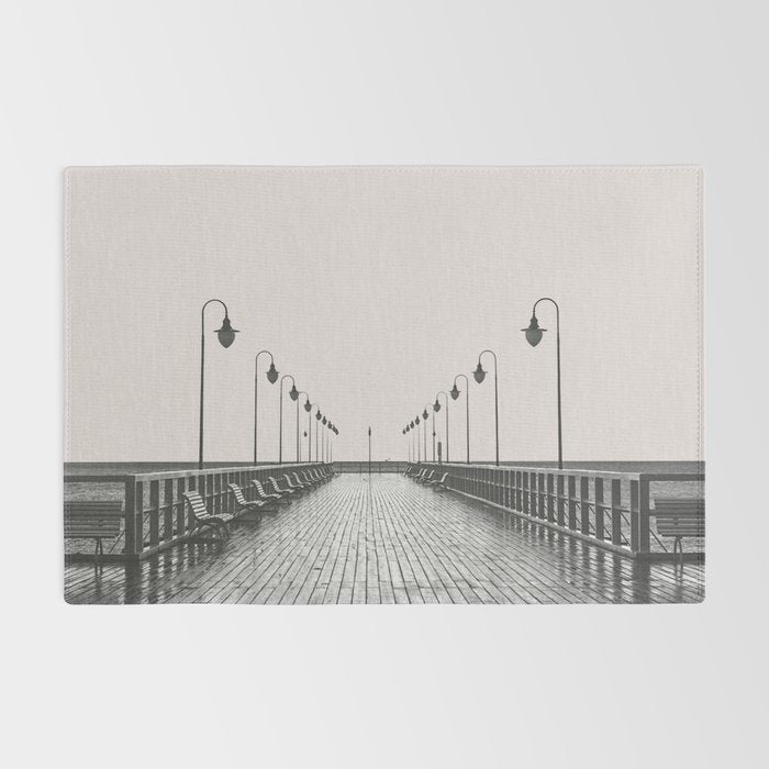 Pier 01 Rug Gallery Image 2