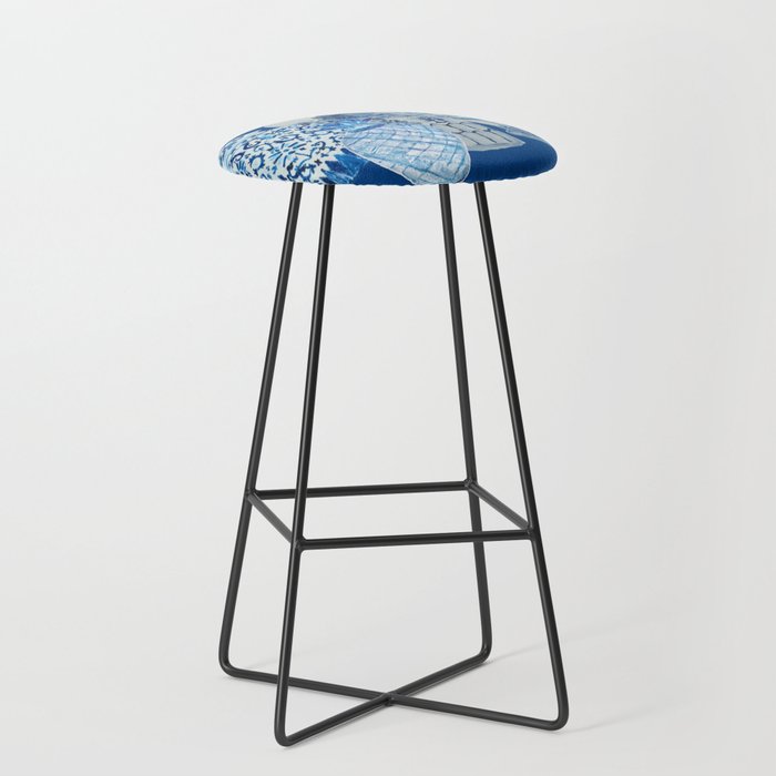 4 Four 4 Blue and White Ginger Jars  Stool Gallery Image 1