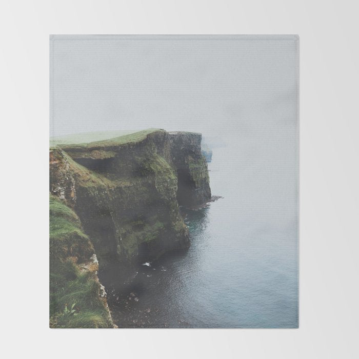 Cliffs of Moher Throw Blanket Gallery Image 2
