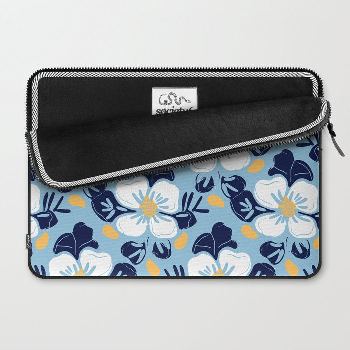 Vintage flower nature art pattern Laptop Sleeve Gallery Image 2