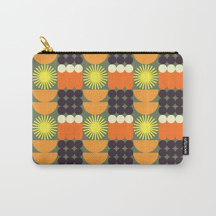 Retro 18A Carry All Pouch Gallery Image 1