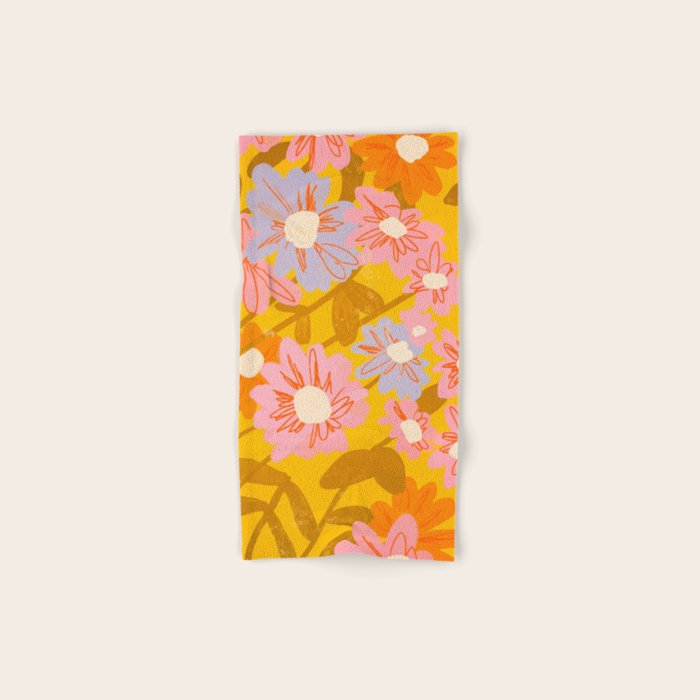 Floral 1968 Bath Towel Gallery Image 1