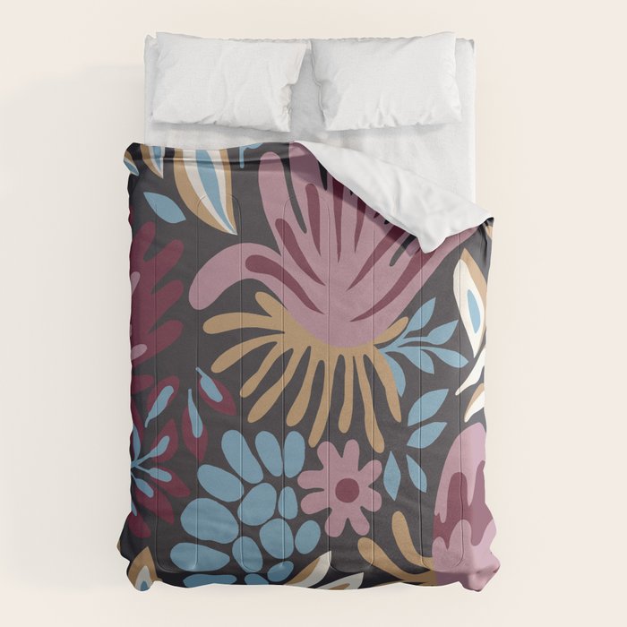 Dark Lush Floral Escape Comforter Gallery Image 6