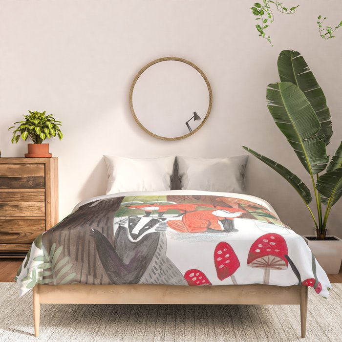 Enchanted forest & woodland animals in the snow Comforter Gallery Image 3