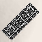 Black and white retro flower art pattern Yoga Mat Gallery Image 1