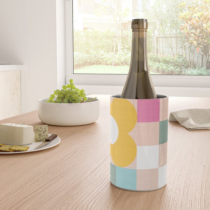 Retro Flowers on playful checks Wine Chiller Gallery Image 4