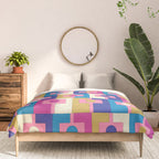 Retro Modern Geometric Rektangel Pattern Blue and Pink Comforter Gallery Image 3