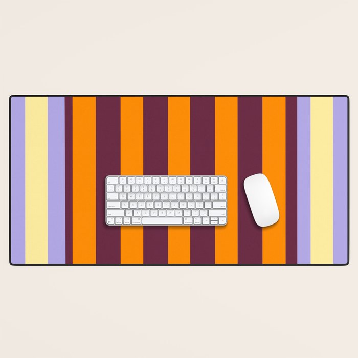Optical Illusion Stripe Art Desk Mat Gallery Image 1