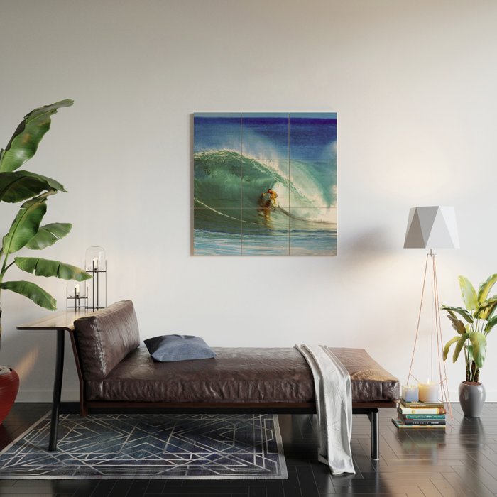 Tom Curren, surfing on the North Shore Wood Wall Art Gallery Image 2