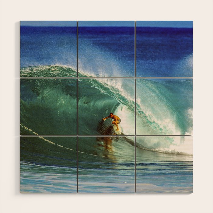 Tom Curren, surfing on the North Shore Wood Wall Art Gallery Image 1