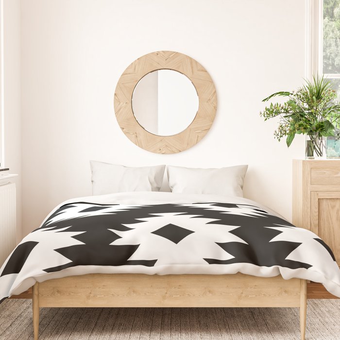 Southwestern  Black and White Duvet Cover Gallery Image 3