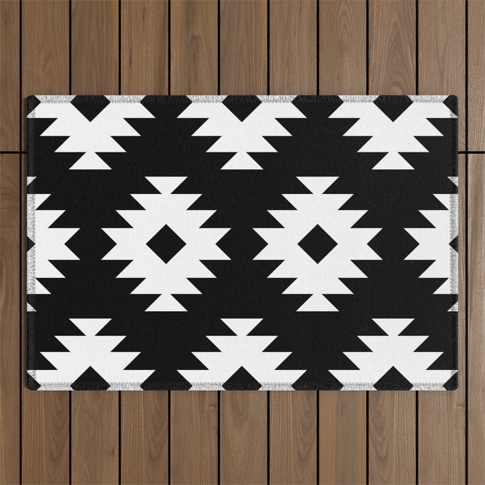 Southwestern  Black and White Outdoor Rug Gallery Image 1