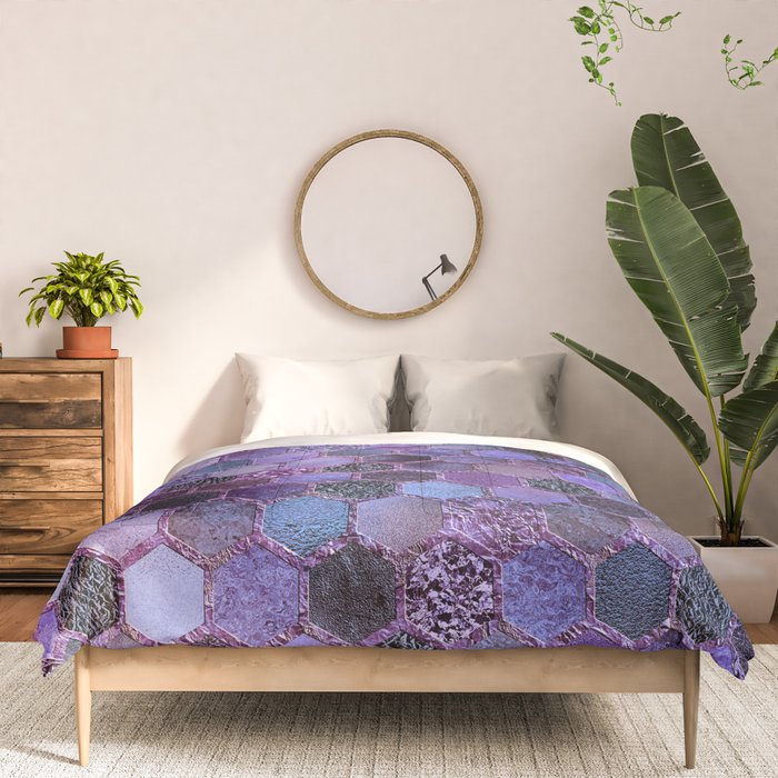 Purple geometric hexagonal elegant & luxury pattern Comforter Gallery Image 3