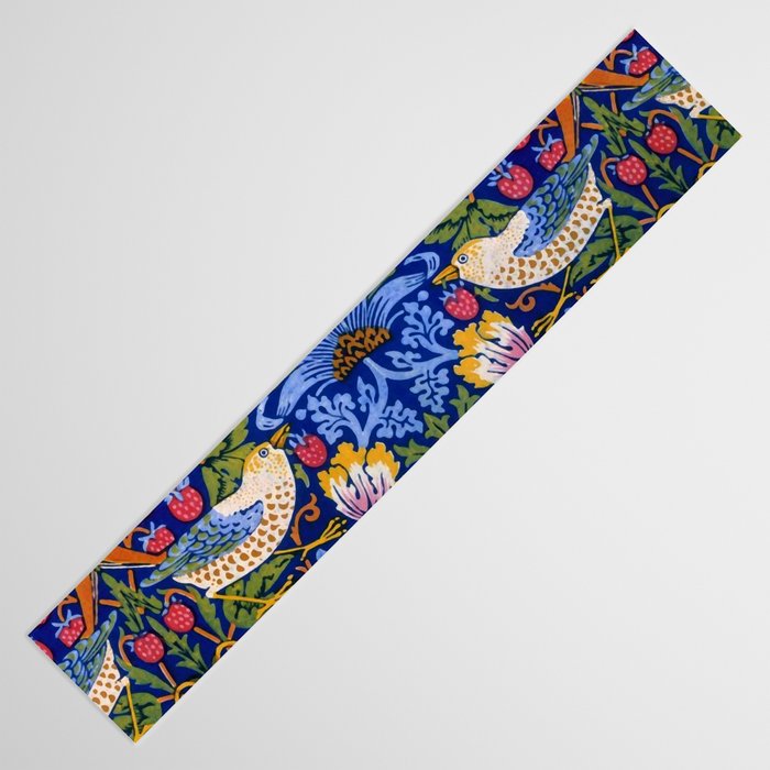 William Morris "Strawberry Thief" 1. Table Runner Gallery Image 3