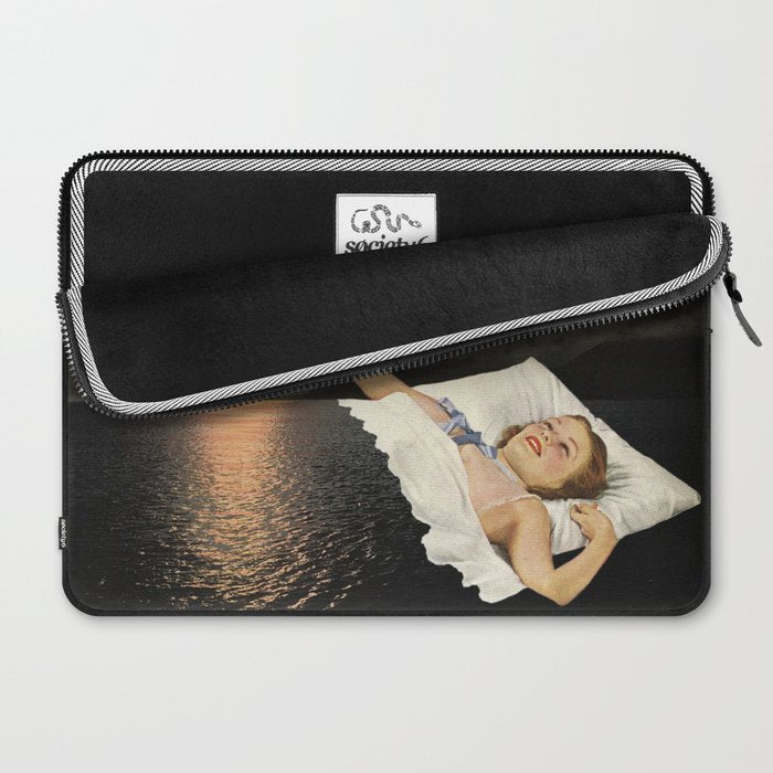 Lights out! It's bed time Laptop Sleeve Gallery Image 2
