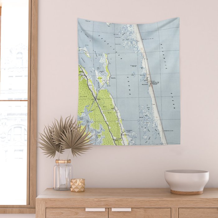 Vintage Northern Outer Banks Map (1940) Wall Tapestry Gallery Image 2