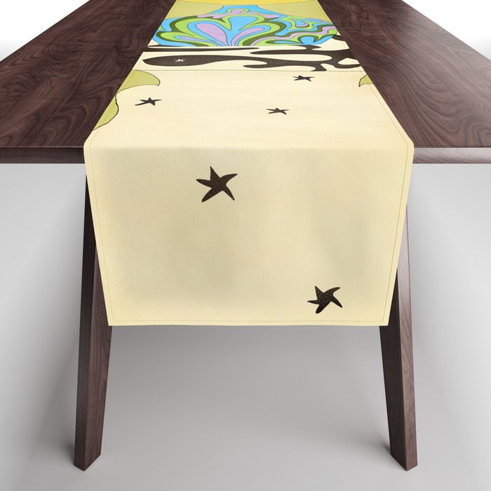 Moon Vase Table Runner Gallery Image 1