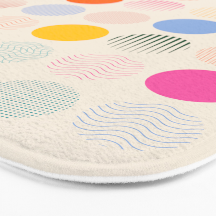 Retro Geometric Circles: Peach Bauhaus Edition Bath Mat Gallery Image 3