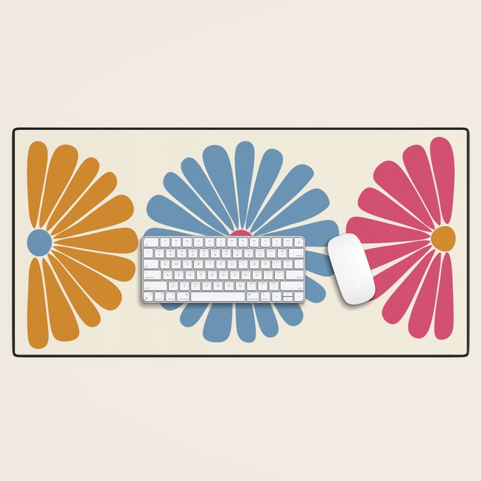Retro Summer Daisies V Desk Mat Gallery Image 1