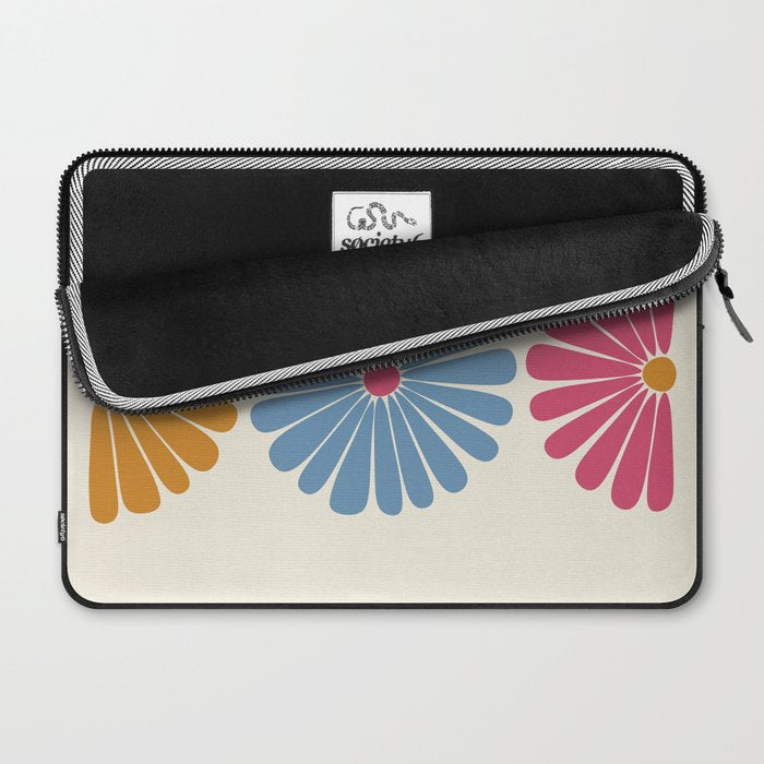 Retro Summer Daisies V Laptop Sleeve Gallery Image 2