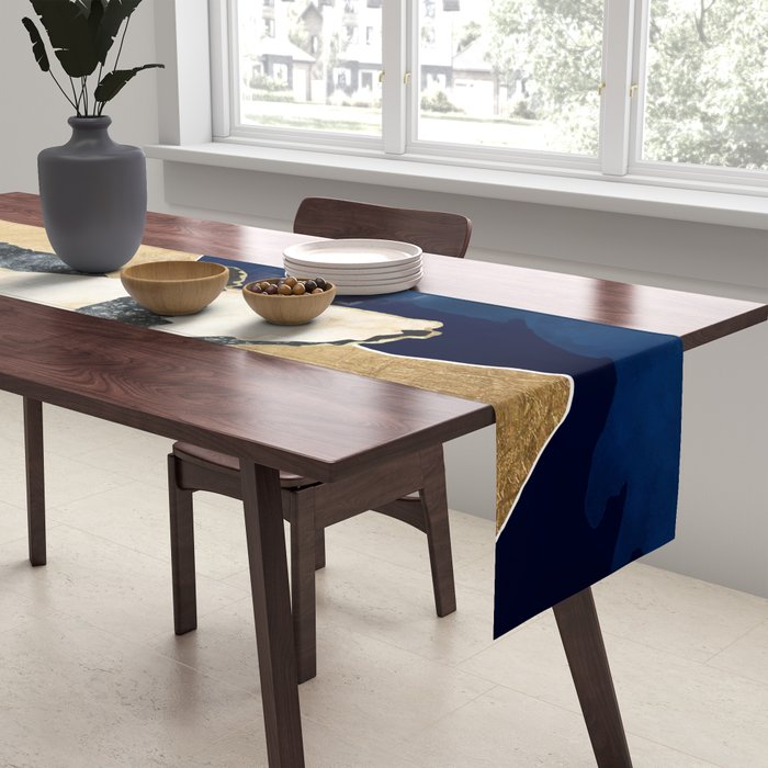 Live Free Table Runner Gallery Image 2