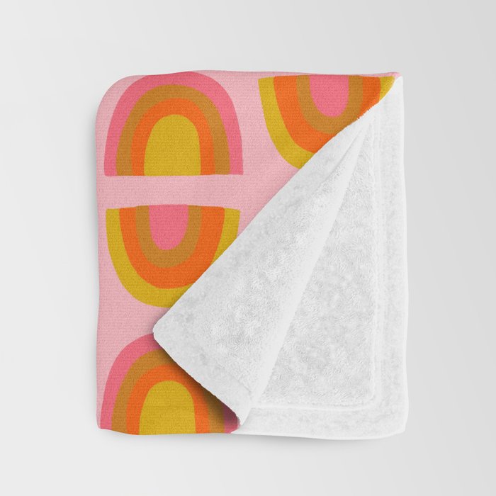 Vintage Rainbow Print Throw Blanket Gallery Image 3
